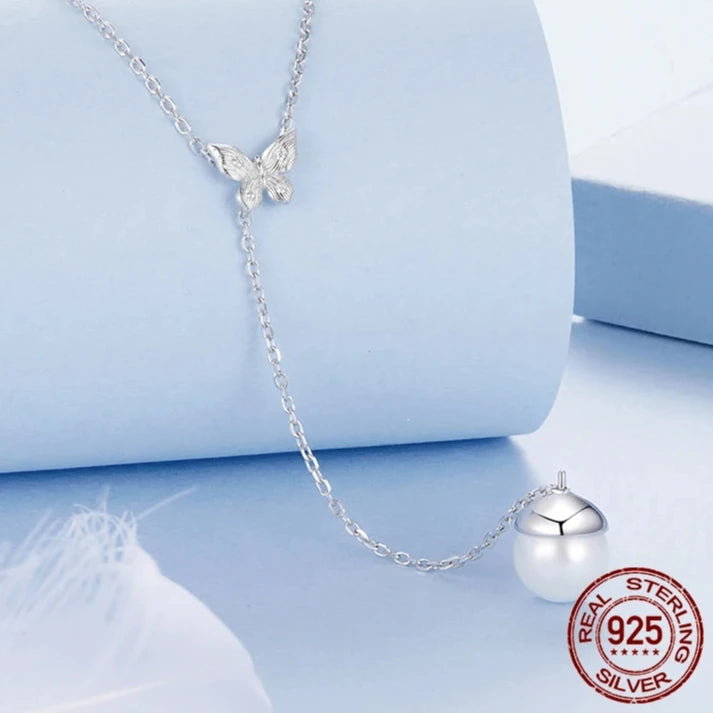 Dainty Butterfly Pearl Necklace