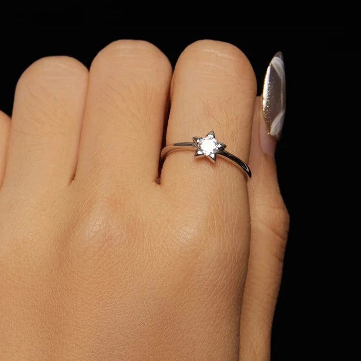 Star Moissanite Ring